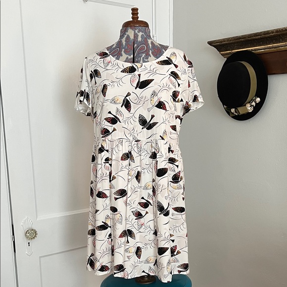 Women’s Old Navy Woven Swing Dress - Picture 1 of 9